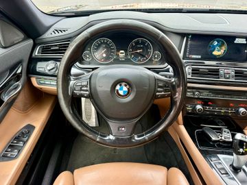 BMW 740 - 9
