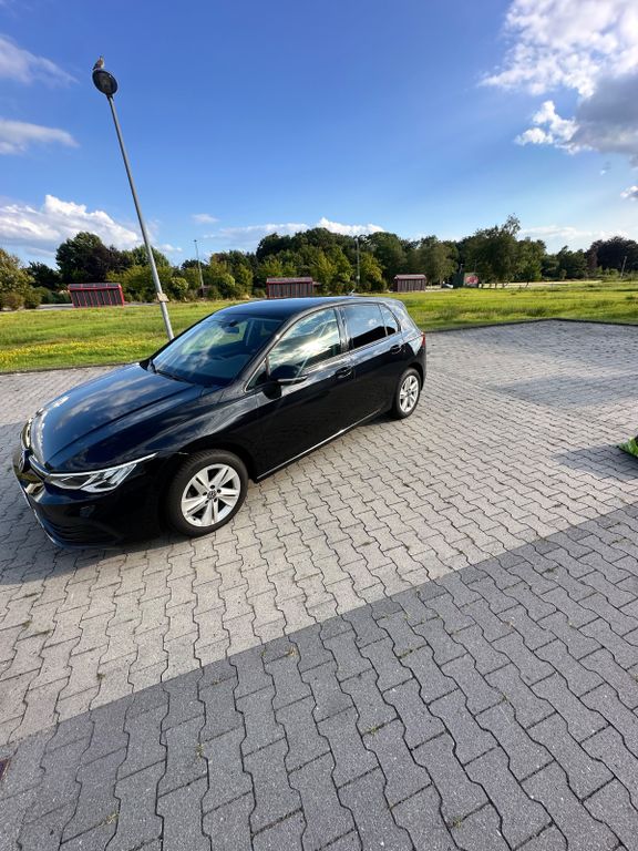 Image of Volkswagen Golf