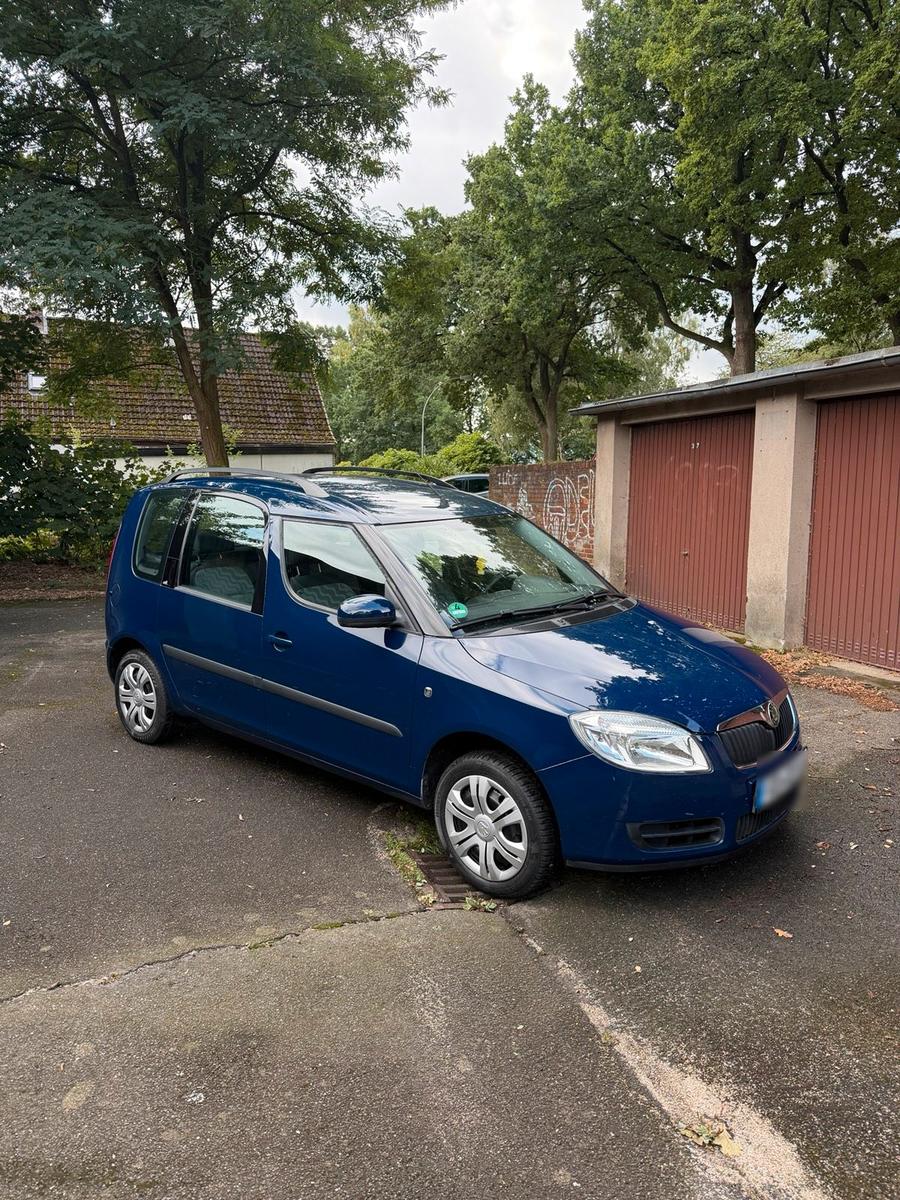 Skoda Roomster 2009 — photo 8