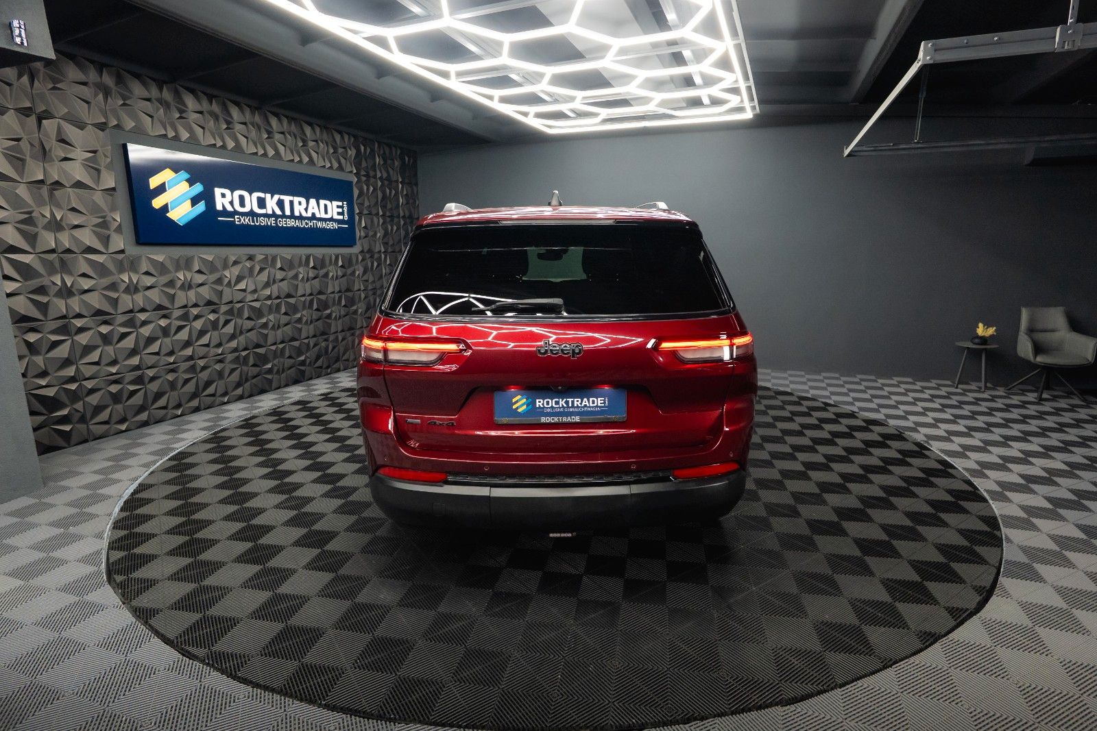 Fahrzeugabbildung Jeep Grand Cherokee 3.6 4x4 Altitude L ACC Kamera 19%