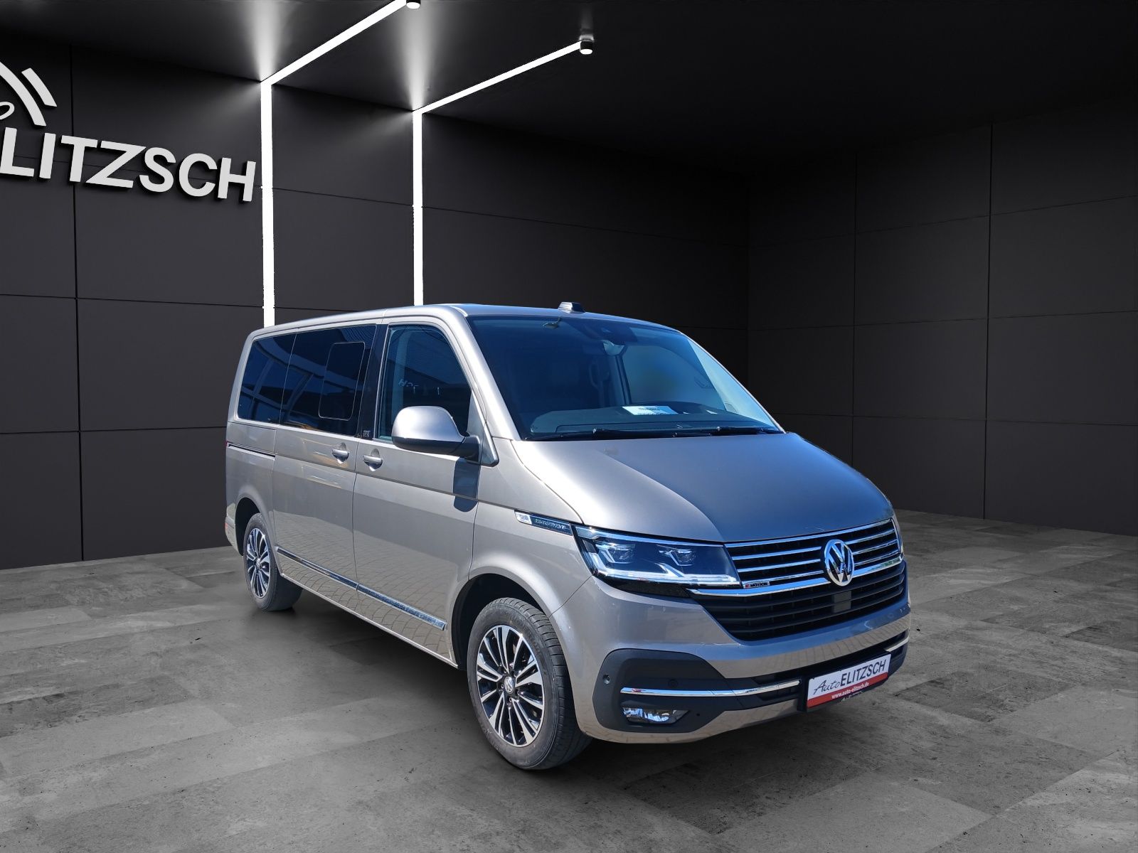 Fahrzeugabbildung Volkswagen T6 Multivan T6.1 TDI DSG 4-M Generation-Six STH