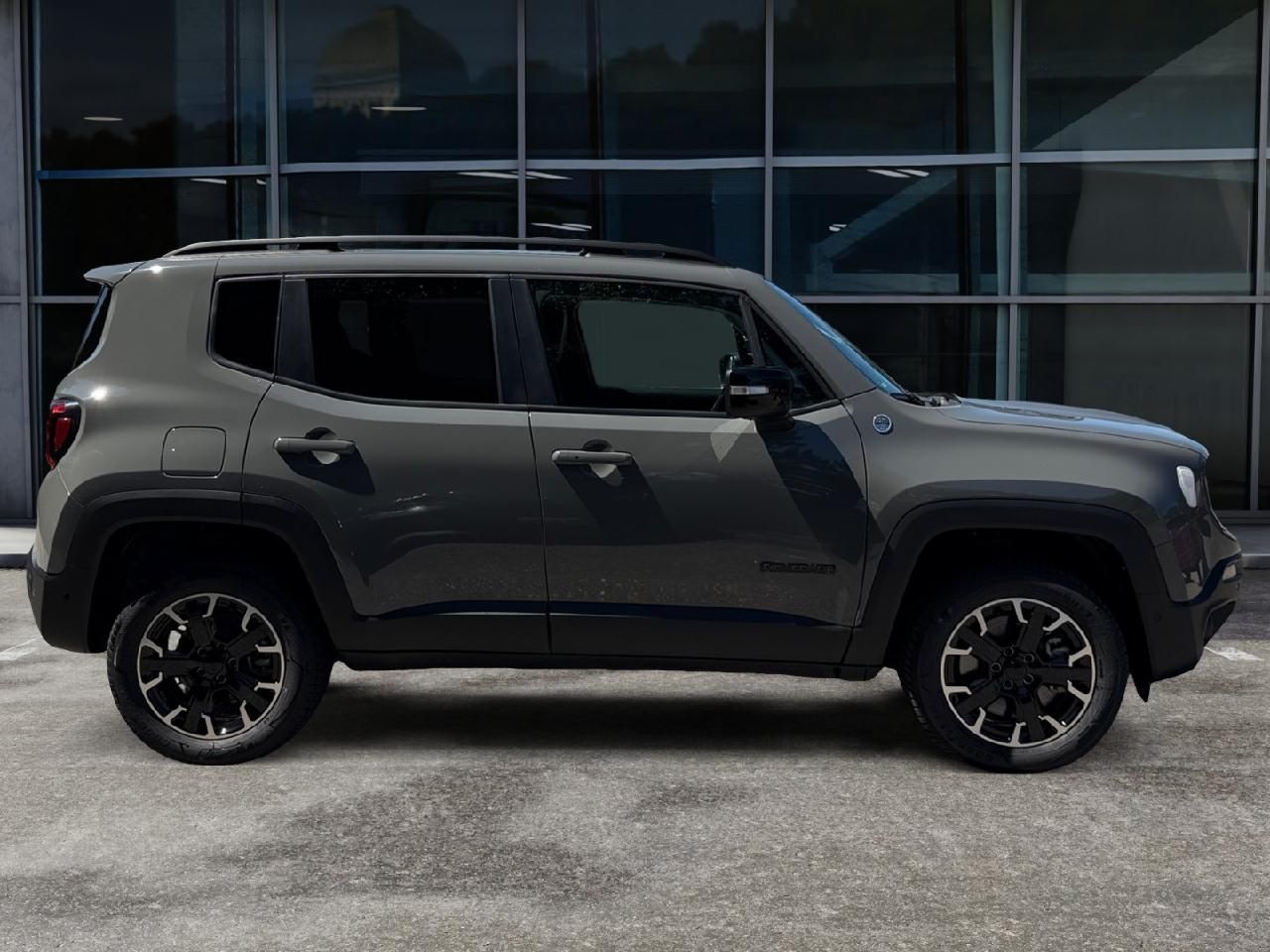 Fahrzeugabbildung Jeep Renegade Trailhawk Plug-In-Hybrid 4xe