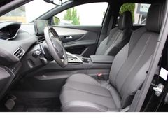 Fahrzeugabbildung Peugeot 5008 Allure Pack*Sitzheizung!*Kamera!*7-Sitzer!*