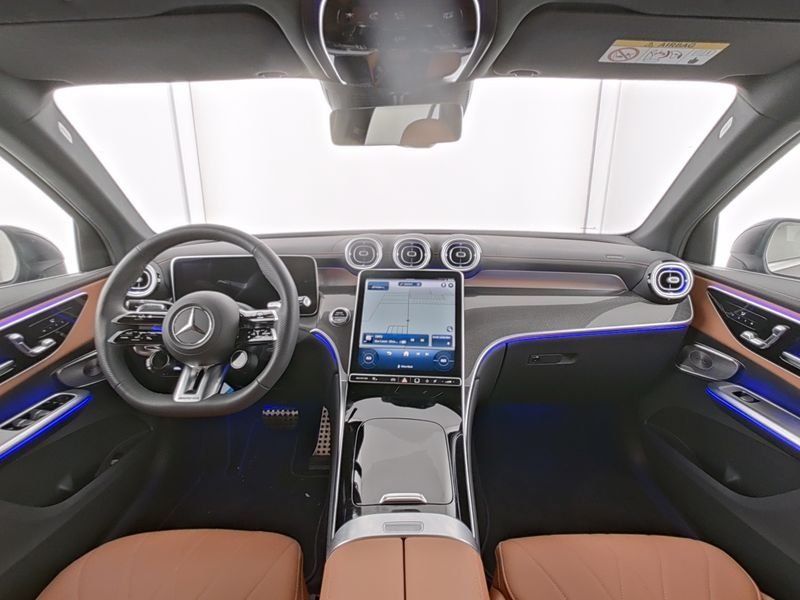 Fahrzeugabbildung Mercedes-Benz GLC 43 AMG Prem DISTR Dynamic+ GUARD360 Burm HAL