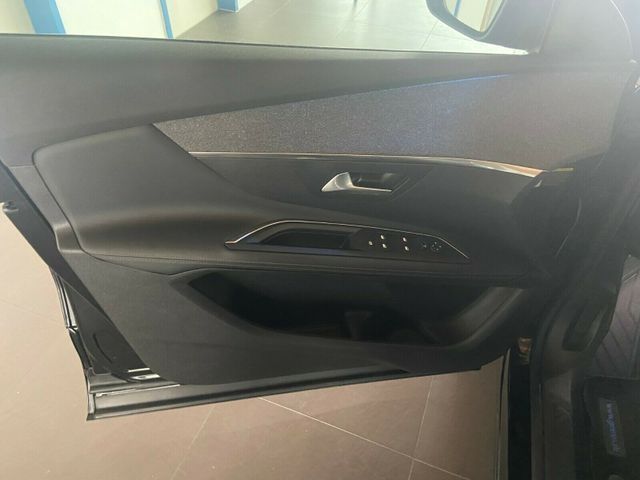 Fahrzeugabbildung Peugeot 3008 Allure 360 el.Heckkl. SHZ LED Navi ACC