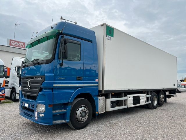 Mercedes Benz Actros 1831