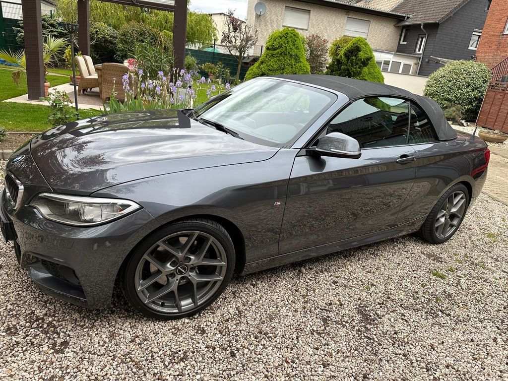 Image of BMW 220