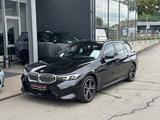 BMW 330i xDrive Touring M-Paket Aut. - BMW 330 Kombi M 330i paket mit Benzin-Antrieb