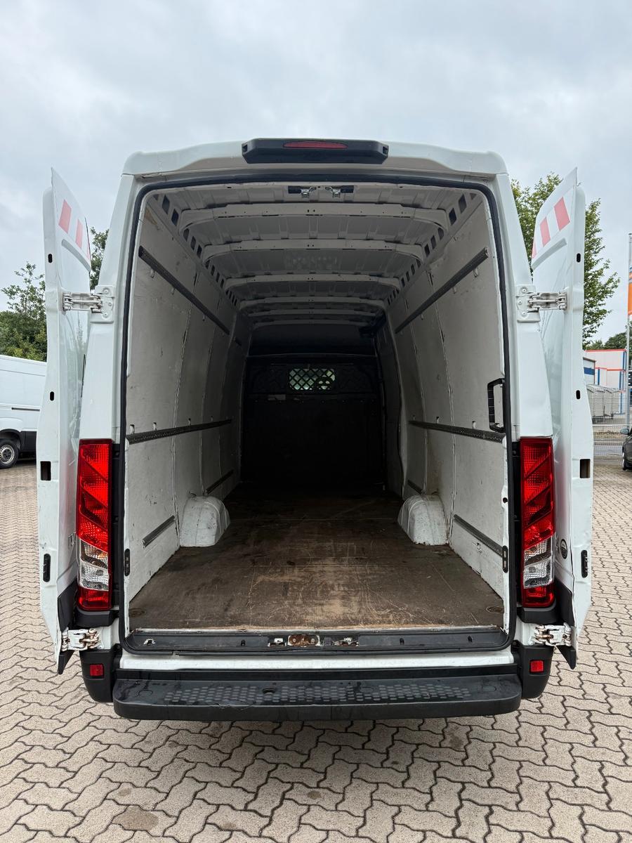 Iveco Daily Kasten CAM/AUTOMATIK/3-Sitzer/Ohne Ad Blue