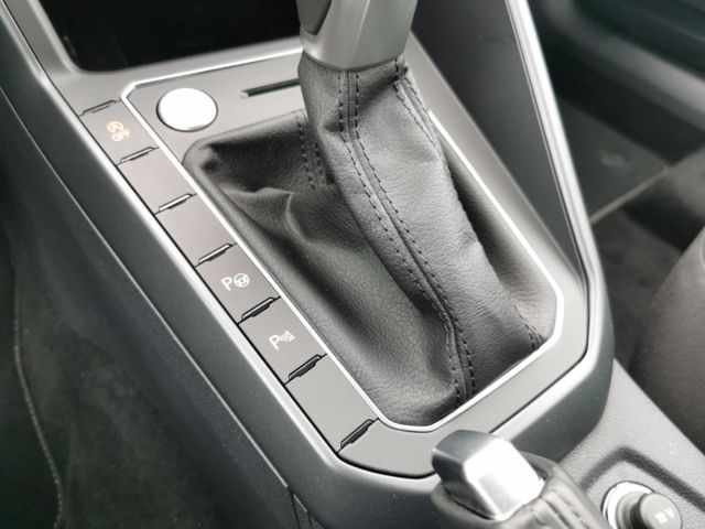 Taigo R-Line 1.5 TSI Navi CarPlay IQ-Drive Klima