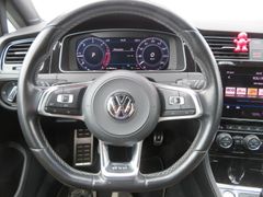 VW Golf VII Variant 2.0 TDI GTD DSG Nav virtual ACC VW Golf VII Variant 2.0 TDI GTD DSG Nav virtual ACC