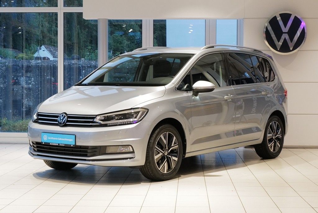 Volkswagen Touran 1.5TSI DSG Highline StdHz AHK Navi Rkam D foto 2