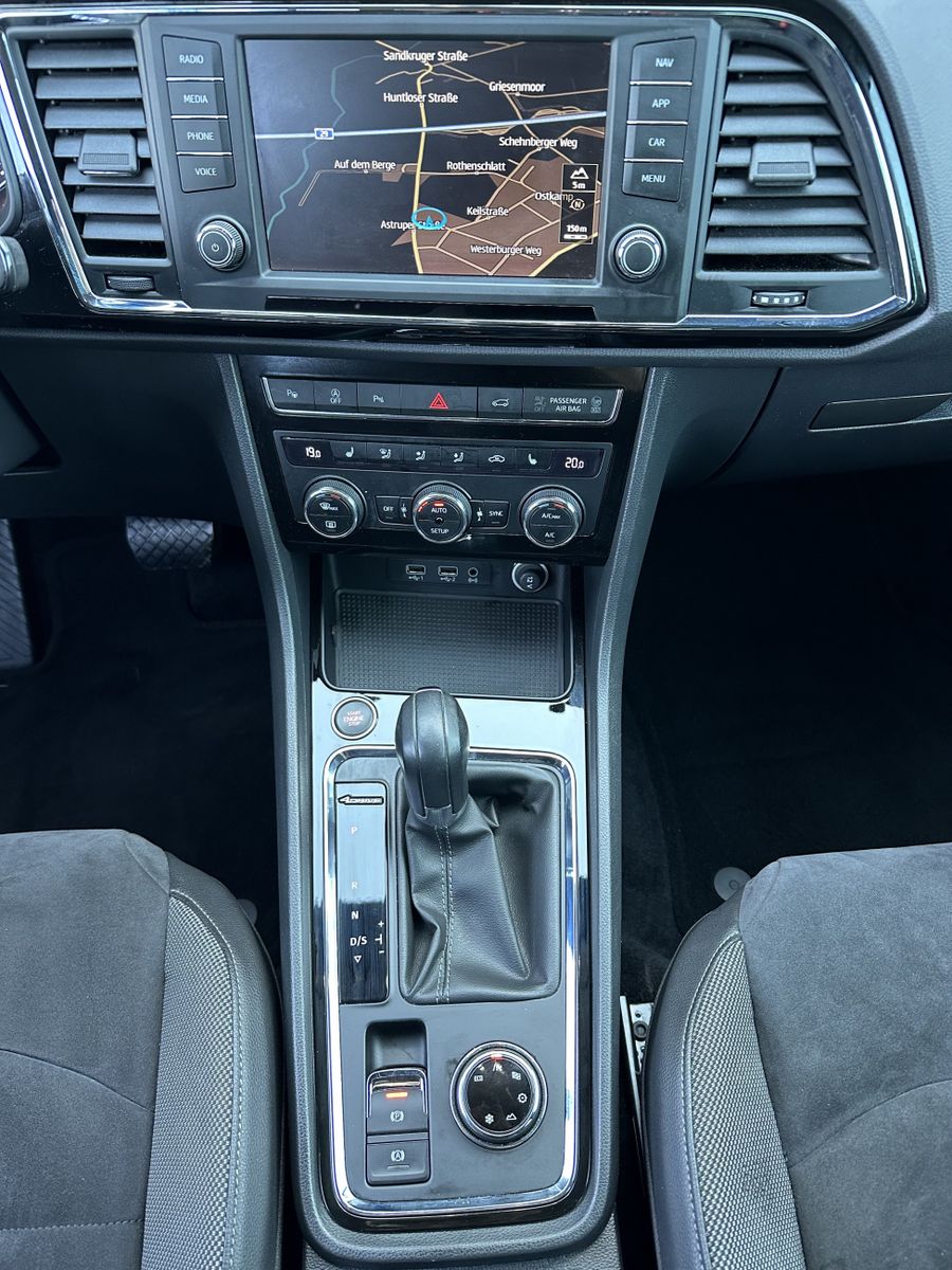 Fahrzeugabbildung SEAT Ateca 2.0 TDI Xcellence 4D NAV+LED+KAM+AHK+2HD