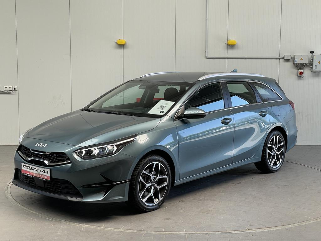 Kia Ceed SW 1.5 T-GDI DCT Spirit