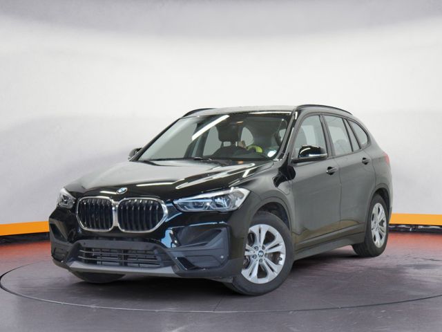 BMW X1 25e xDrive KAMERA LED SZH DAB AHK