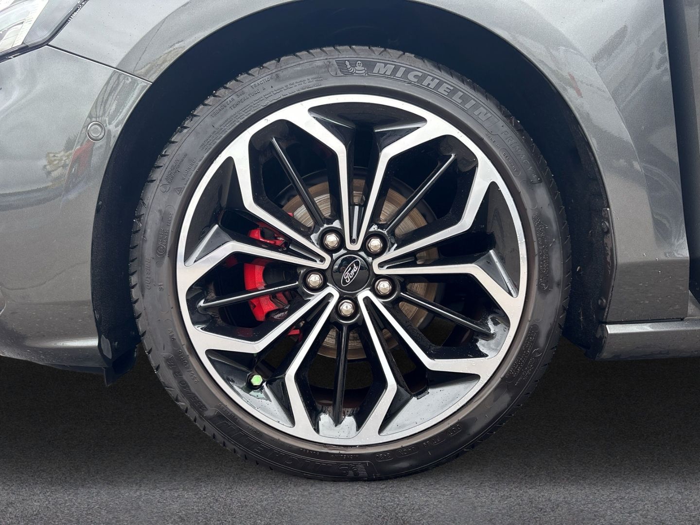 Fahrzeugabbildung Ford Focus ST-Line X 1.0 EcoBoost Mild-Hybrid EU6d  *