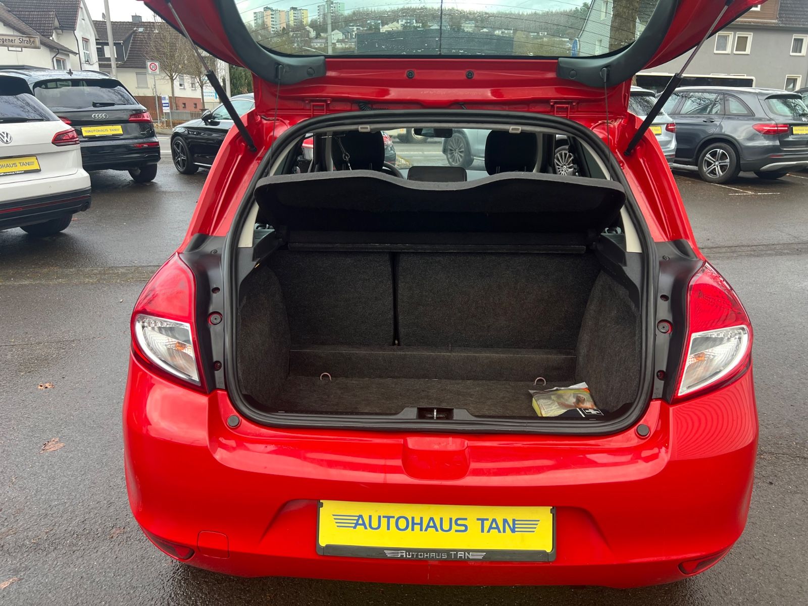 Fahrzeugabbildung Renault Clio III GPS * TÜV NEU *