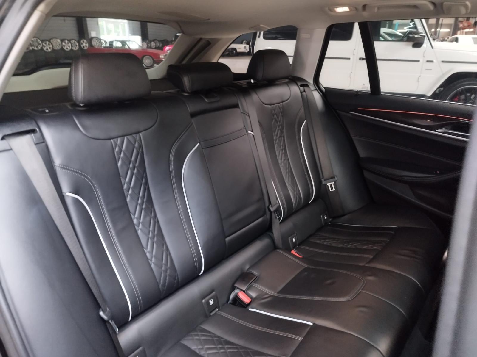 BMW 540 D TOURING XDRIVE LUXE  320 CH 4X4 BVA - BUSINESS-PAKET - BUSINESS-PAKET - CUIR NAPPA