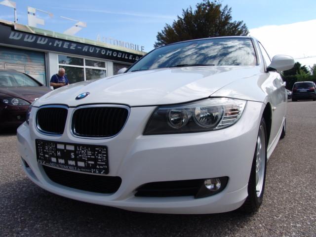 BMW 318i  Autom. Leder Panoramadach navi Tüv 05.2028