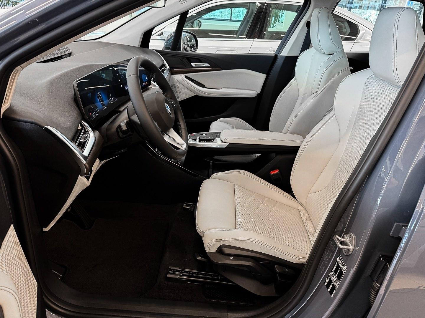 BMW Active 216i Luxury Line PANO RFK NAVI LED Sound Syst., миниатюра 12