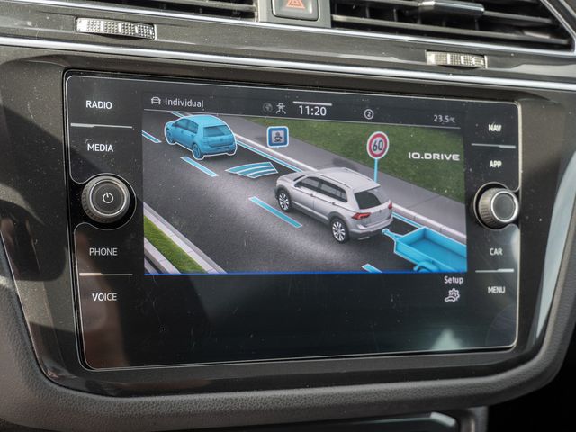 Tiguan 2.0 TDI Active KAMERA NAVI AHK ACC LED