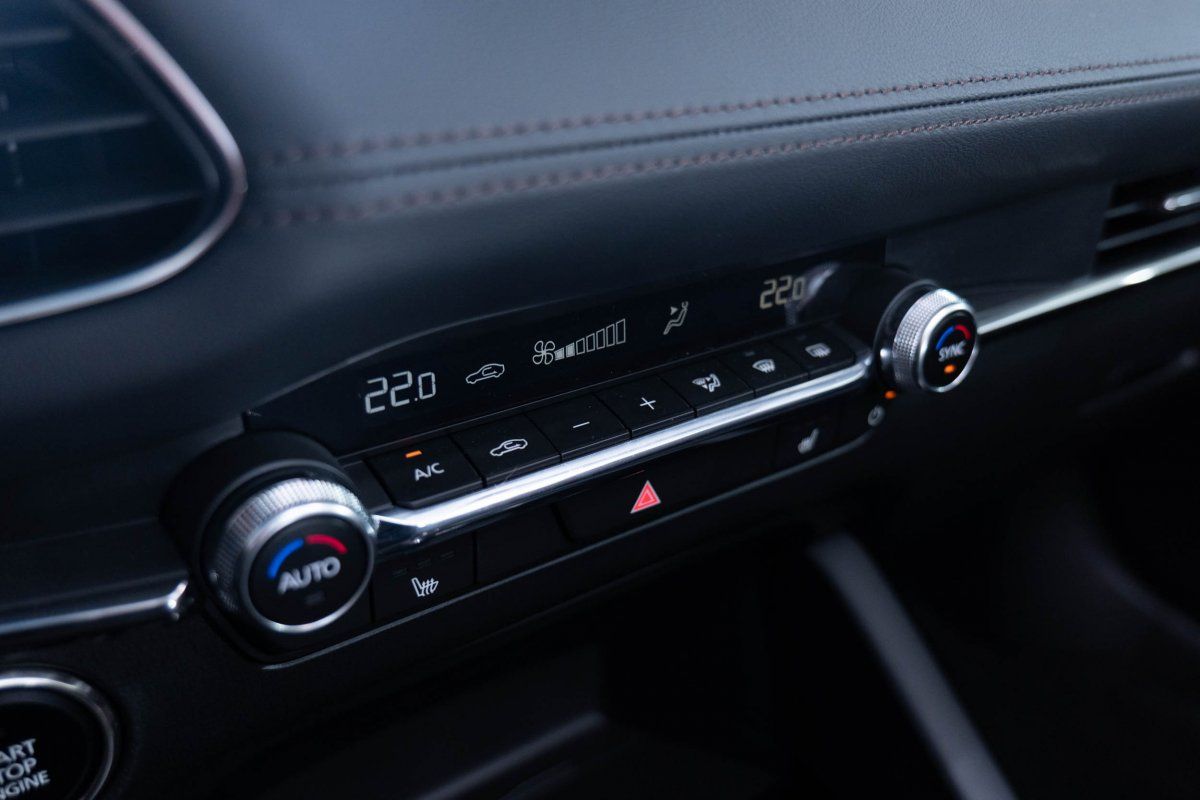 Fahrzeugabbildung Mazda 3 X 2.0i 186PS A/T EXCLUSIVE DASO DESI