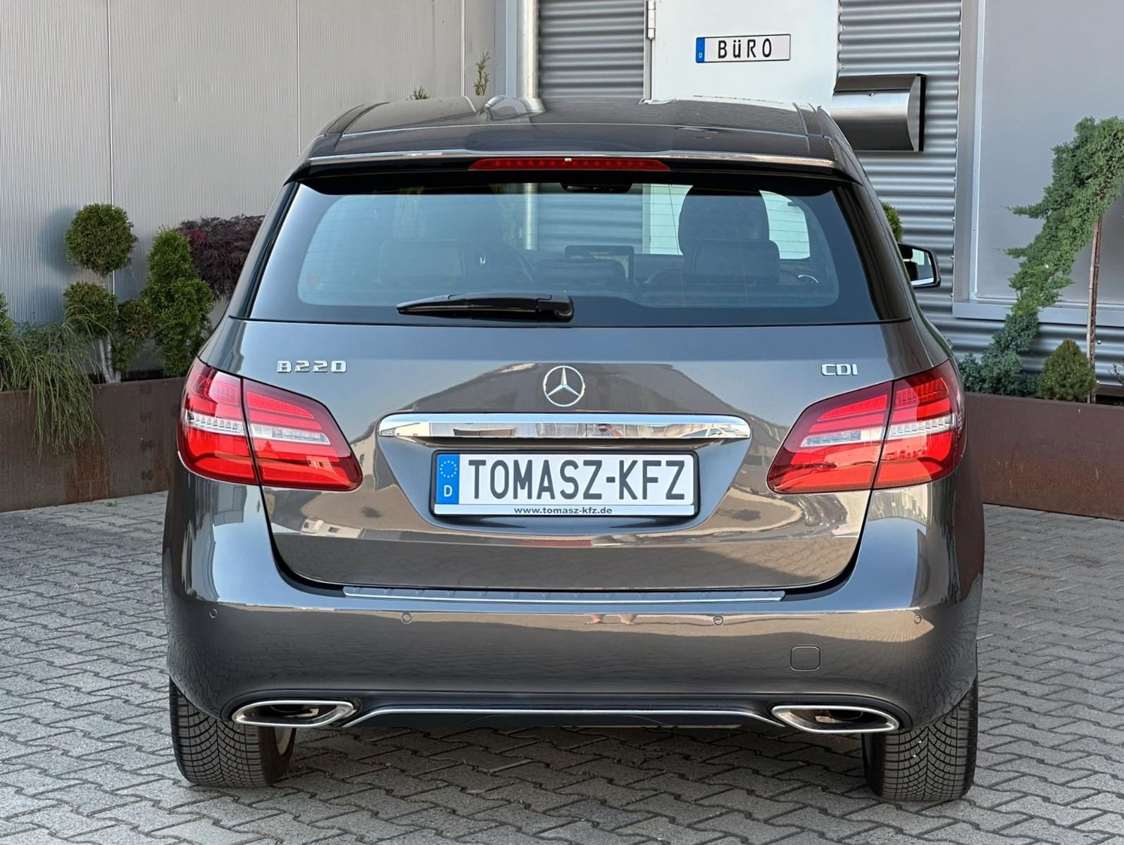 Mercedes-Benz B 180 CDI Automat. Urban*Leder*Navi*LED*SHz.*TÜV