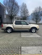 Ford Explorer sport trac - 4x4 - Automatik - 5-Sitzer - Ford Explorer: Sport