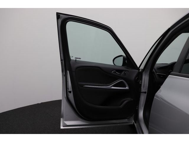 Fahrzeugabbildung Opel Zafira 1.4 Active