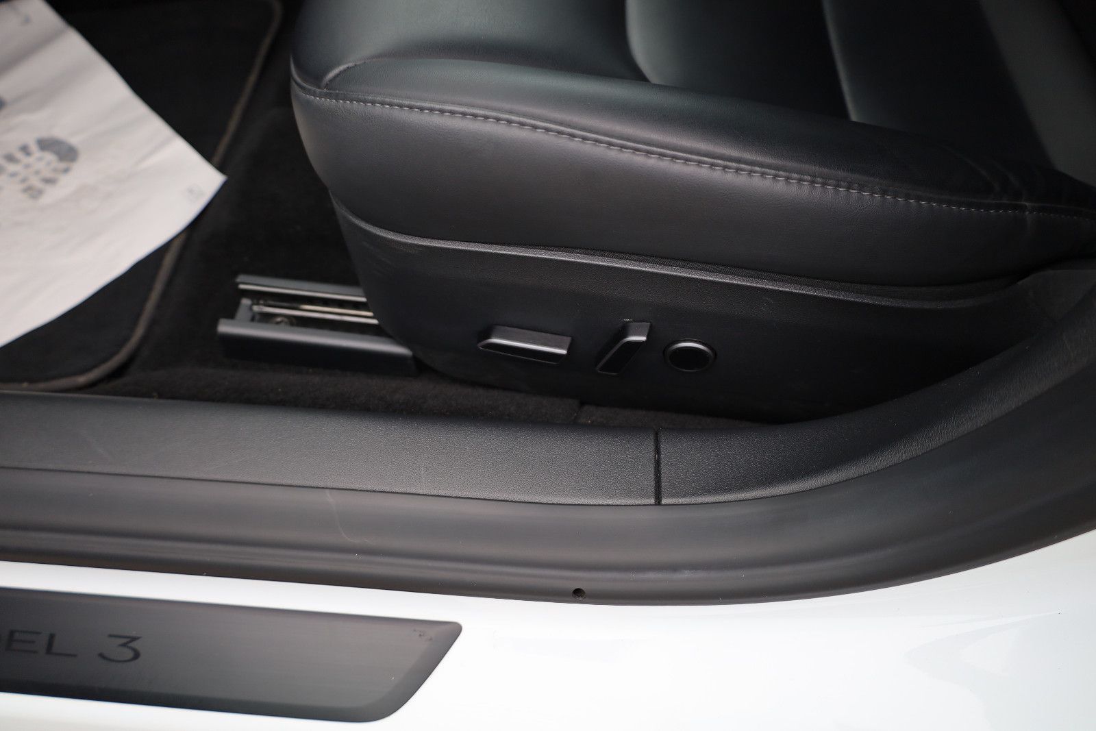 Tesla Model 3 Performance Dual AWD Long Range 20Zoll foto 18