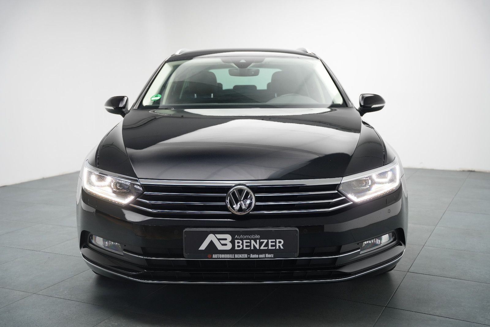 Fahrzeugabbildung Volkswagen Passat Highline *Virtual*Kamera*Start-Stopp*SHZ*