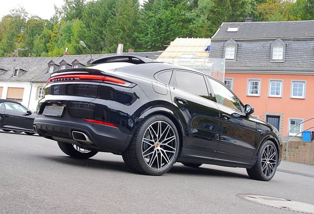 Porsche Cayenne Coupe E-Hybrid*22"RS-Spyder,Luft,ACC*