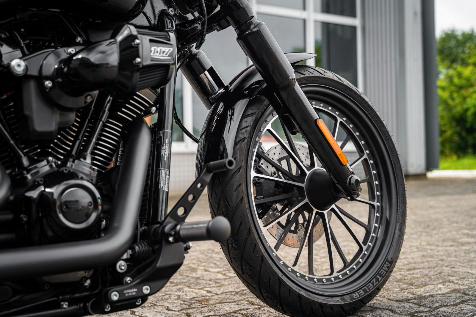 Fahrzeugabbildung Harley-Davidson FXBR Breakout 117 - Custom Umbau by HD-Kiel