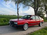 Volkswagen 32B Passat (B2) Schrägheck tornadorot - gebrauchte VW Passat aus dem Jahr 1987