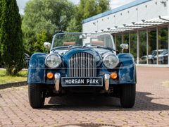 Fahrzeugabbildung Morgan 4/4 *Sport Blue / Yarwood Honey*