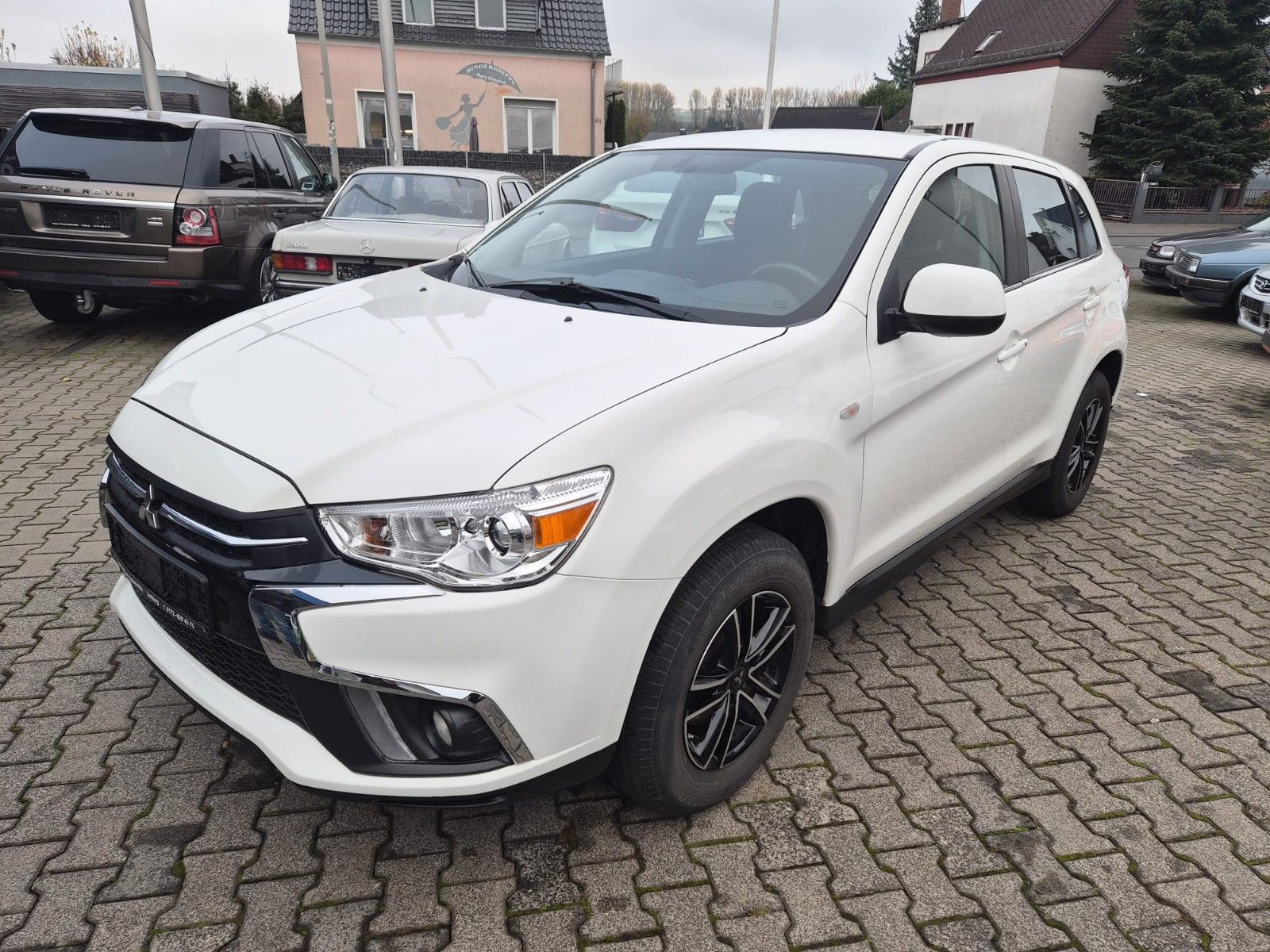MITSUBISHI ASX