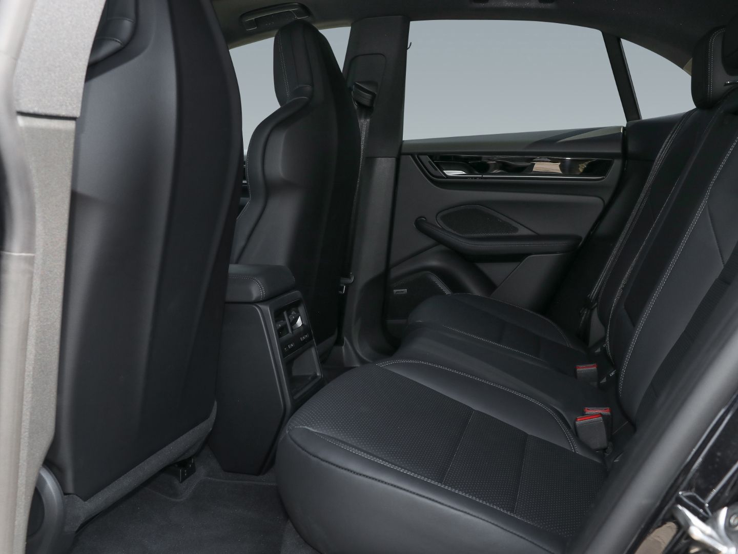 Porsche Macan - Bild 12