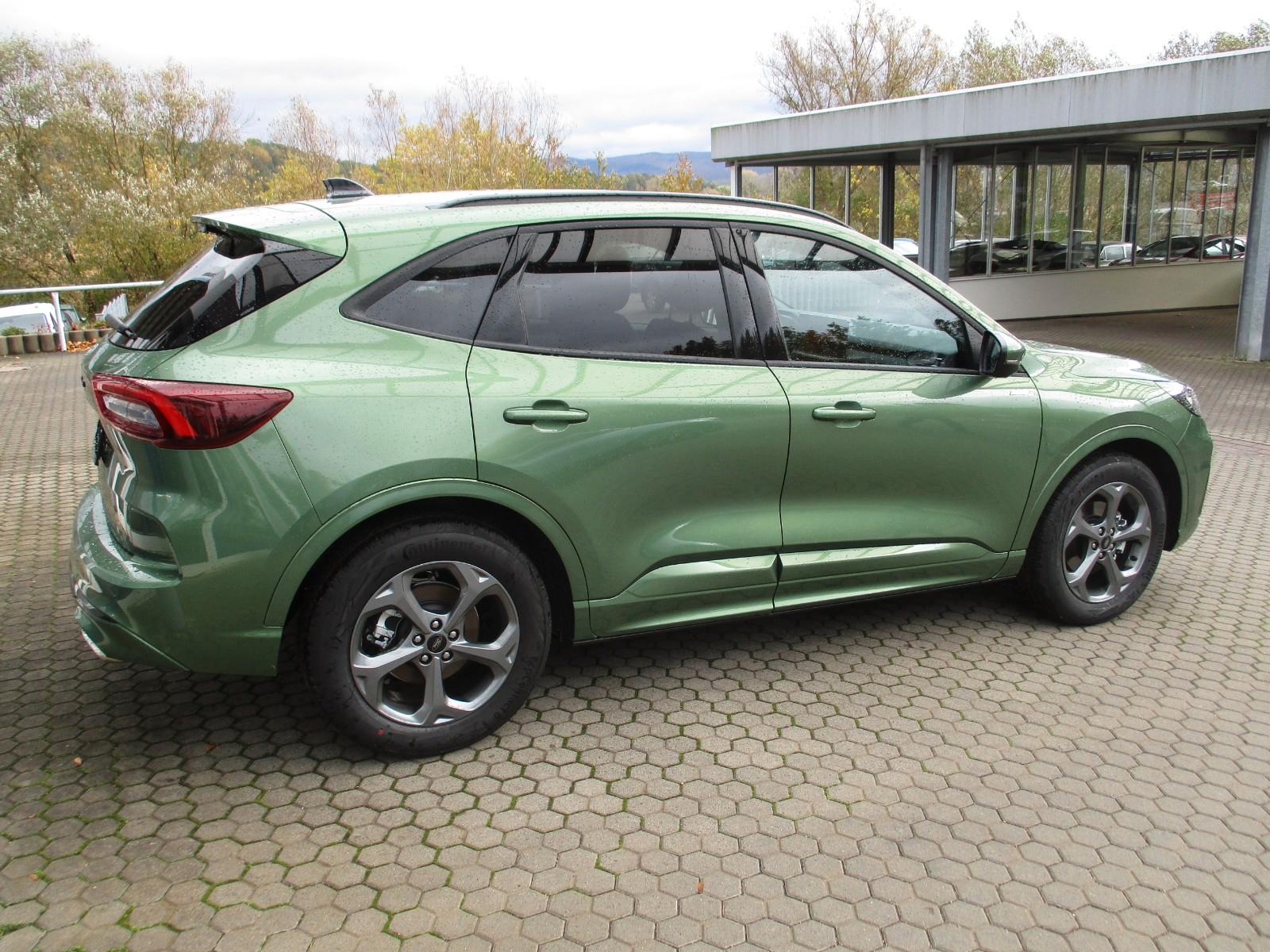 Ford Kuga ST-Line / Navi / Kamera /LED/AHK