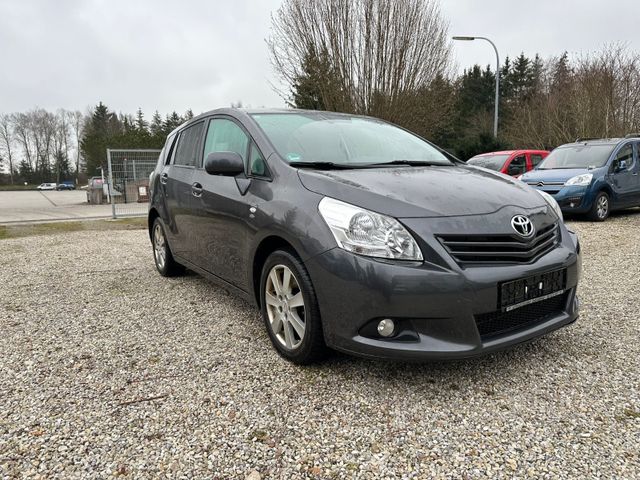 Toyota Verso 2.2l D-4D Executive Automatik 7.Sitzer