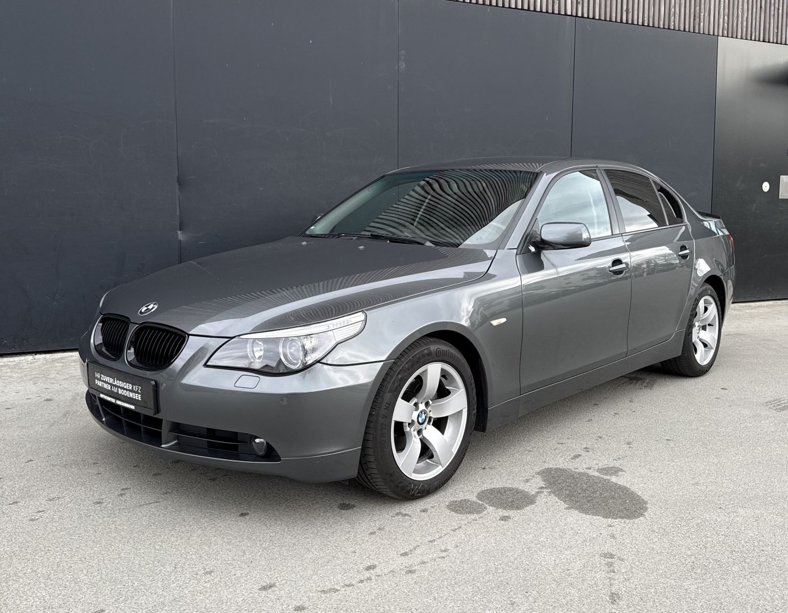 BMW 525