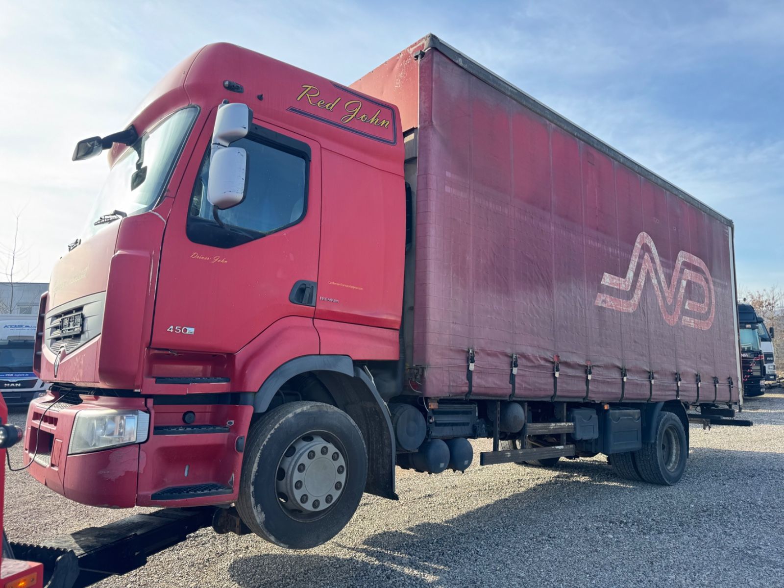 Fahrzeugabbildung Renault DXI 450