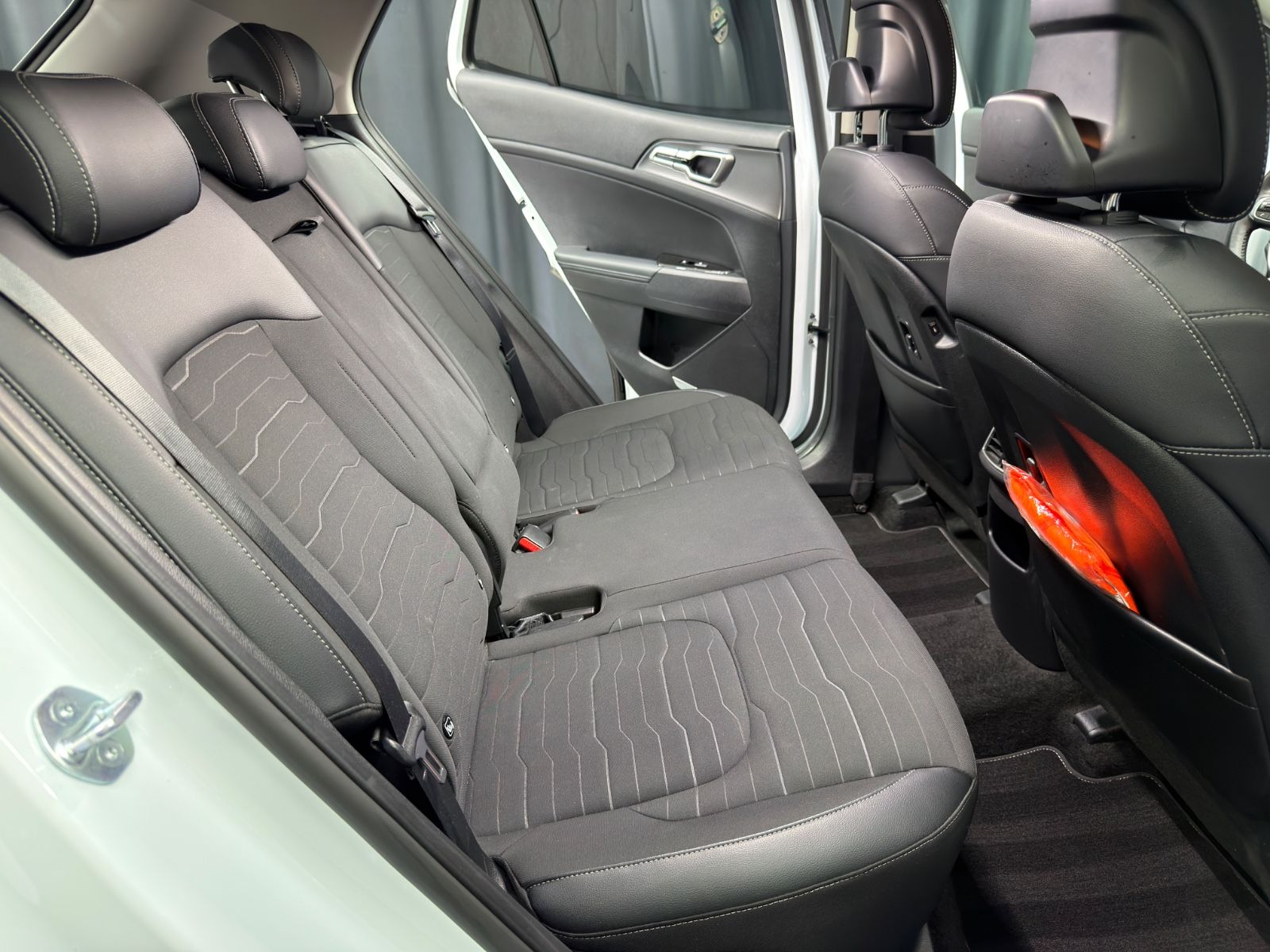 Fahrzeugabbildung Kia Sportage 1.6 T-GDI Vision DCT 4WD |LED|RF-CAM