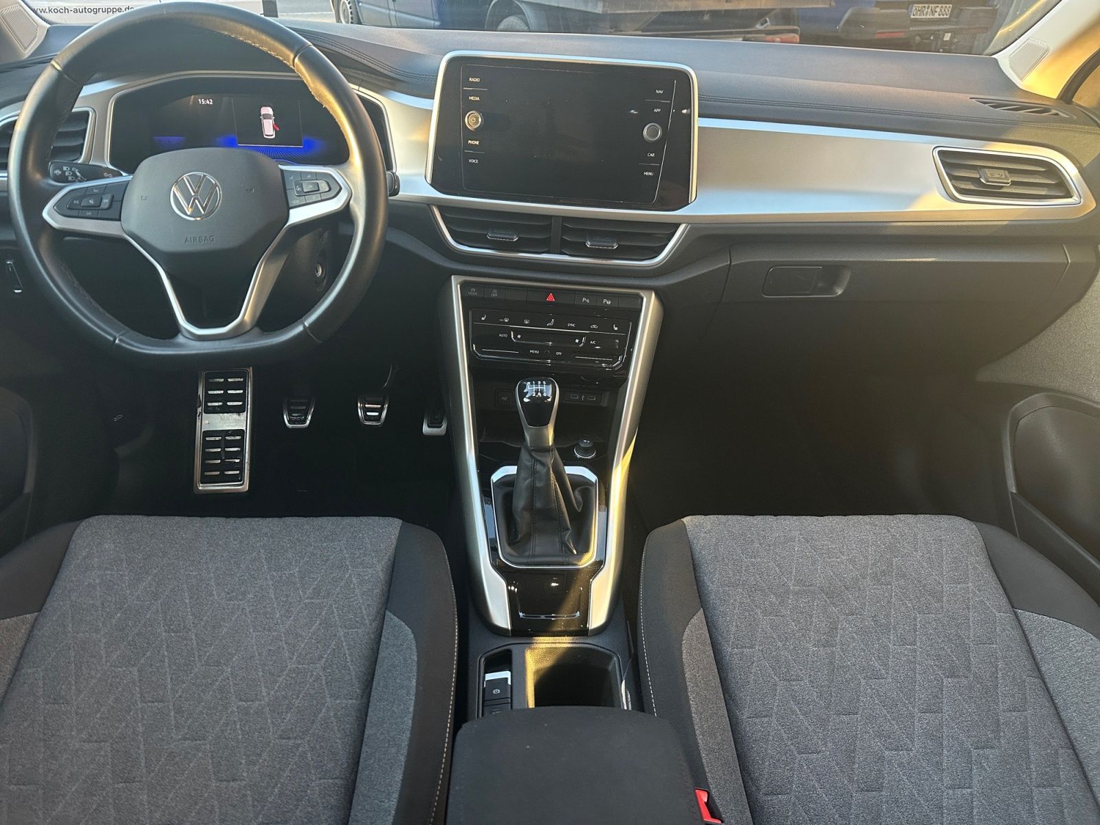 Volkswagen T-Roc - Bild 8