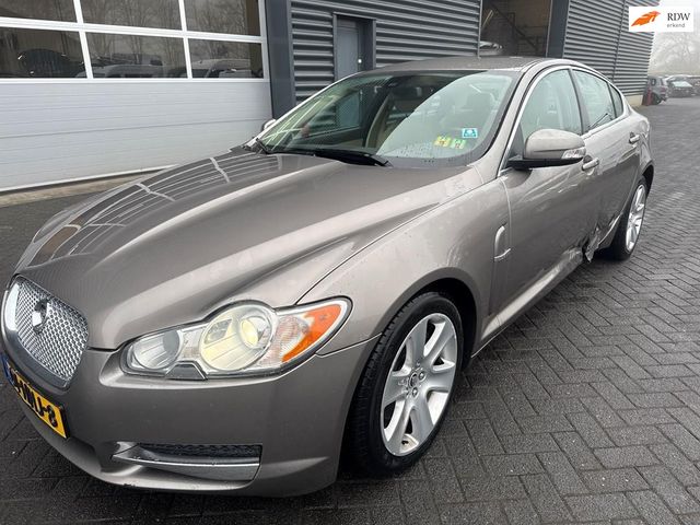 Jaguar XF 2.7D V6 Premium Luxury