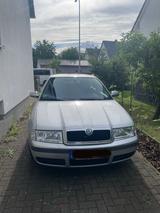 Skoda Octavia 1.9 TDI (90 PS)  gepflegt, ... - Skoda Octavia aus 2003: 1.9