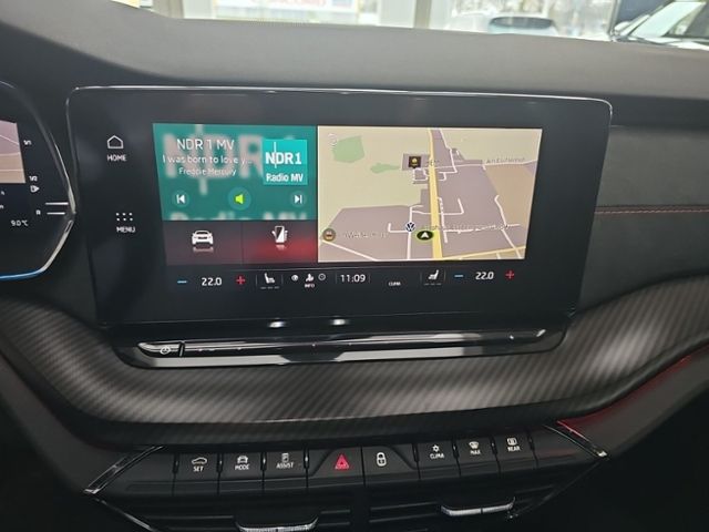 Fahrzeugabbildung SKODA Octavia Combi 2.0 TDI DSG RS LED-MATRIX NAVI EL.