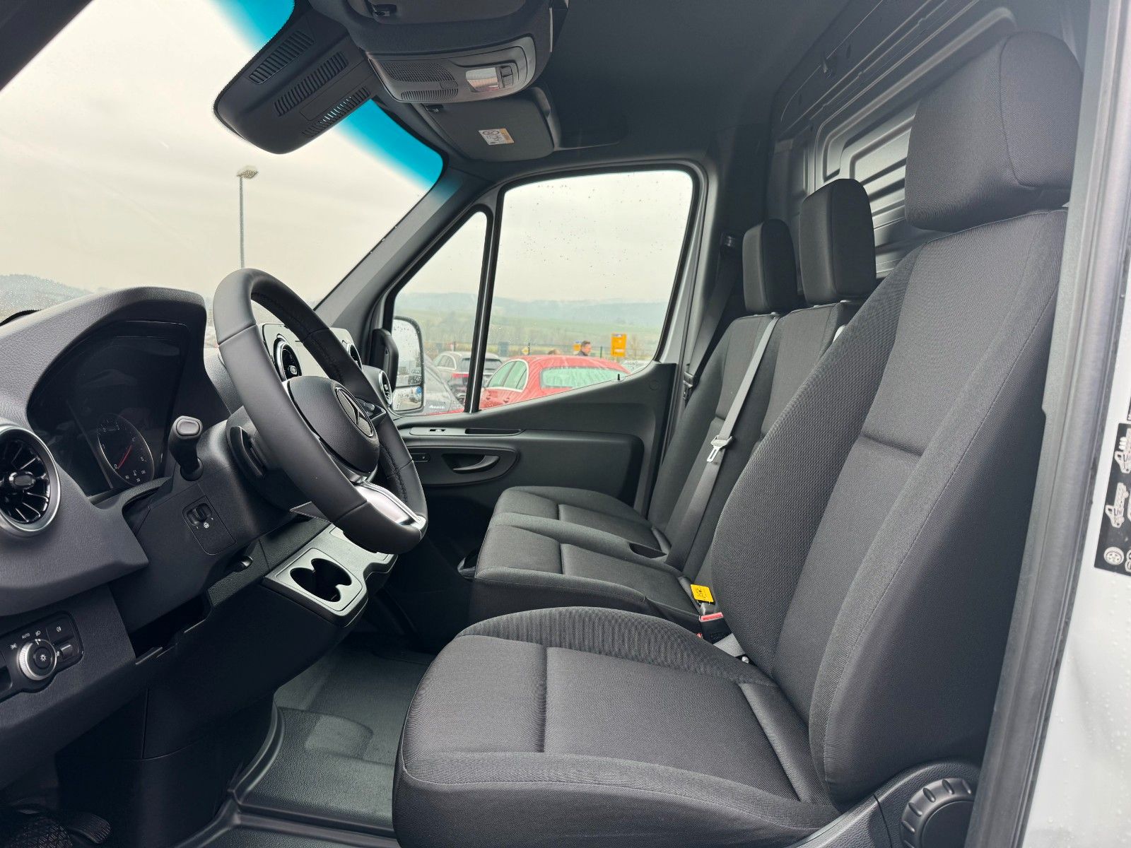 Fahrzeugabbildung Mercedes-Benz Sprinter 317 CDI Extralang AHK Klima Kamera