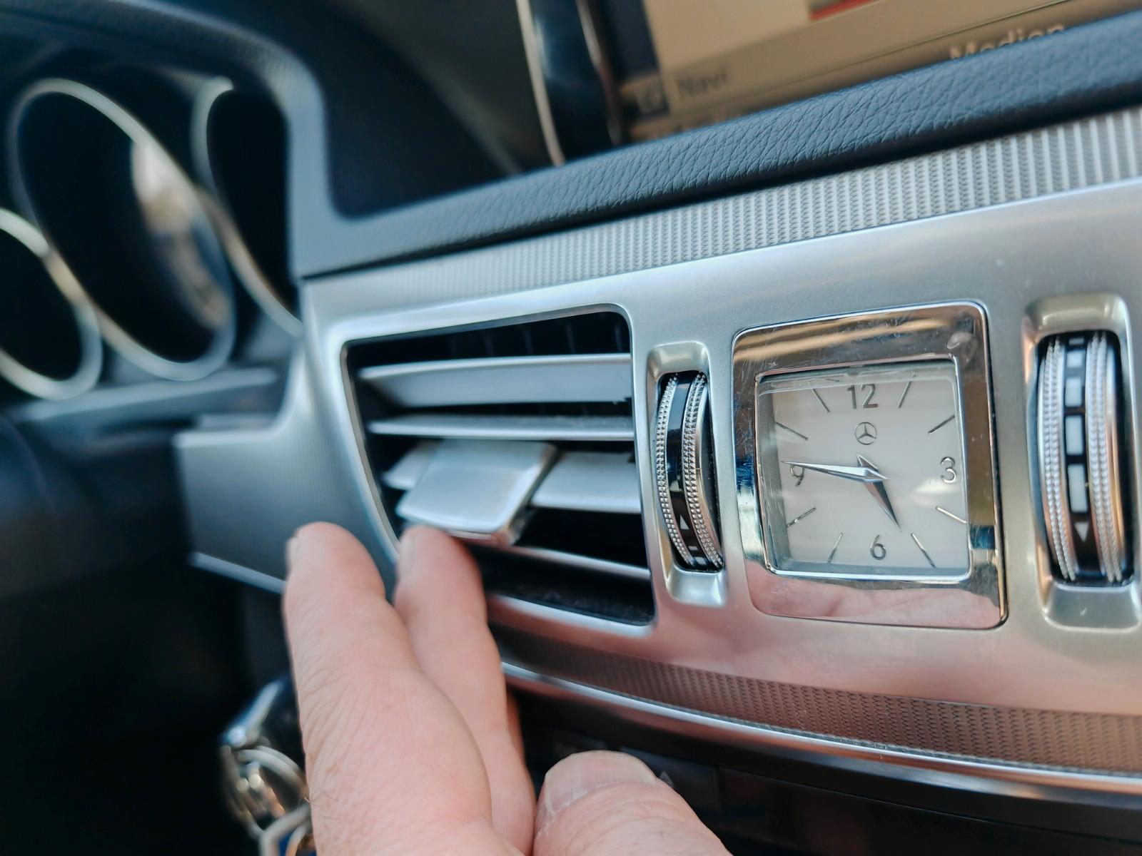 Mercedes-Benz E 220 BlueTEC BlueEFF. Standard