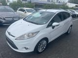 Ford Fiesta Titanium 1.5 TDCI 4 Türig  !!  Tüv Neu !! - Ford Fiesta aus 2010: Tdci