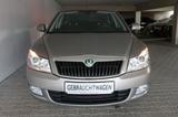 Skoda Octavia Lim. Ambiente, Klima, Sitzhzg, 1. Hand - Skoda Octavia Ambiente mit Benzin-Antrieb